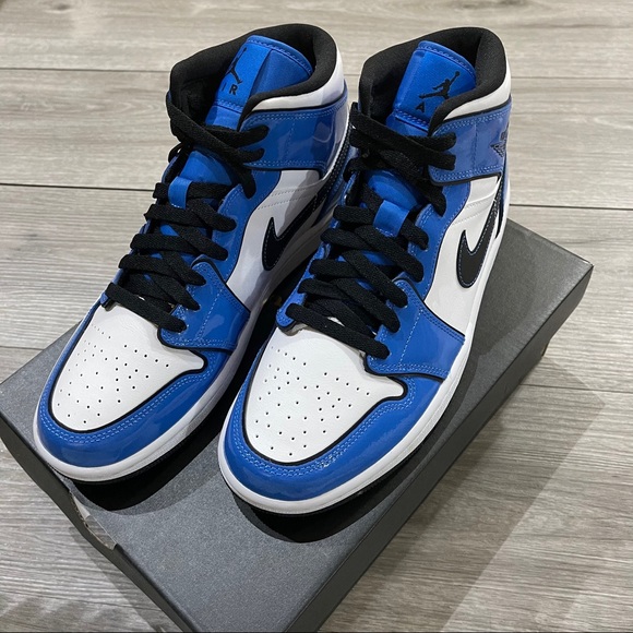 Air Jordan 1 Mid Men’s Signal Blue - Picture 3 of 8